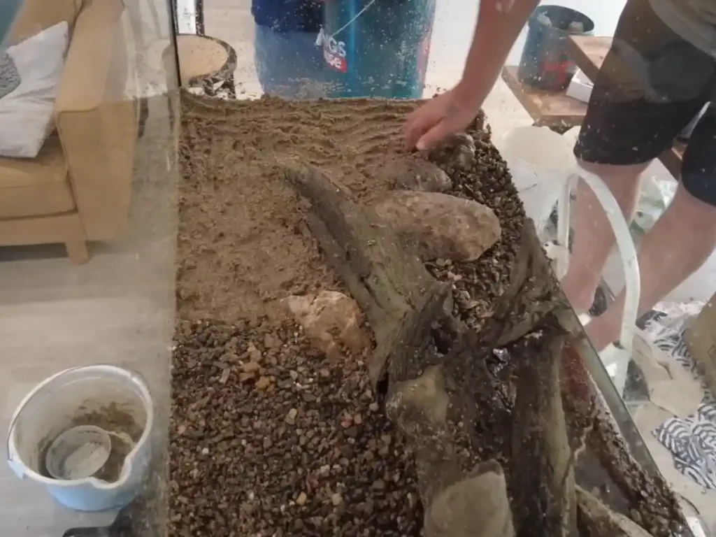 Adding gravel to an aquarium