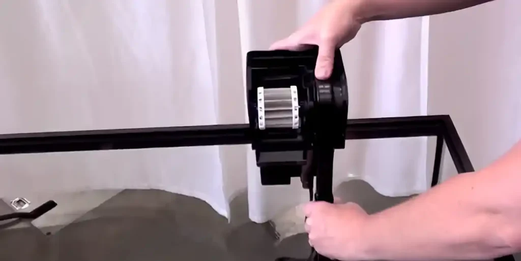 Setting up an aquarium filter